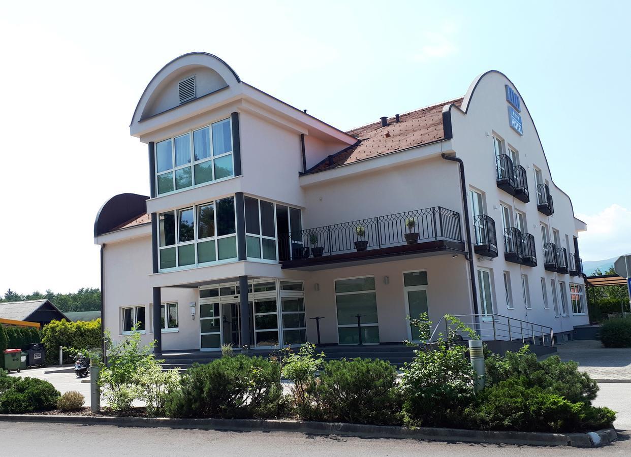 Maribor Inn Hotel Екстериор снимка