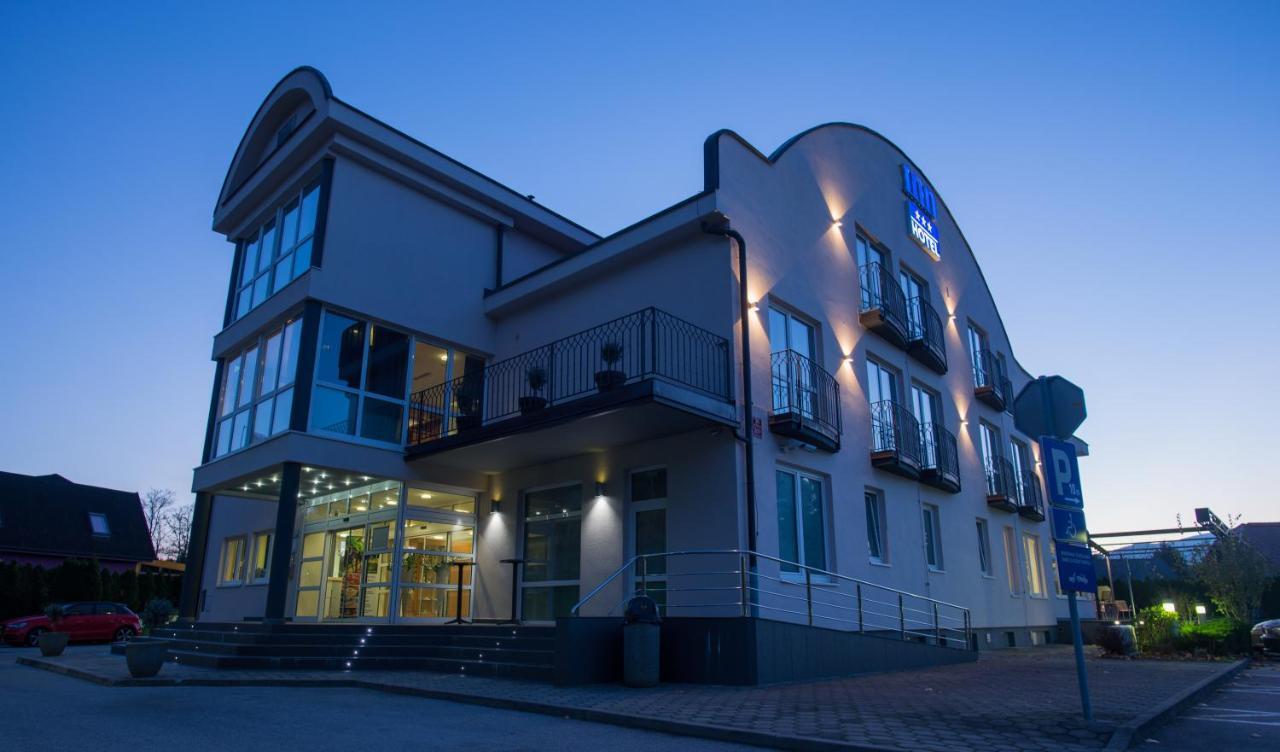 Maribor Inn Hotel Екстериор снимка